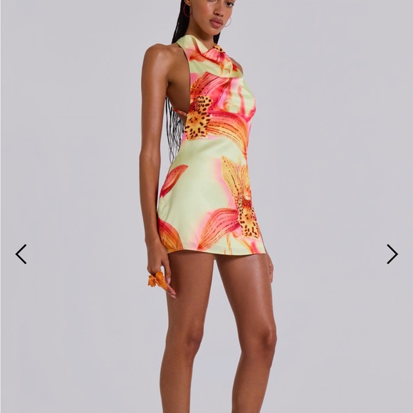 Brand new Jaded London Lucia Backless Mini Dress With Flower Detail - Picture 4 of 9